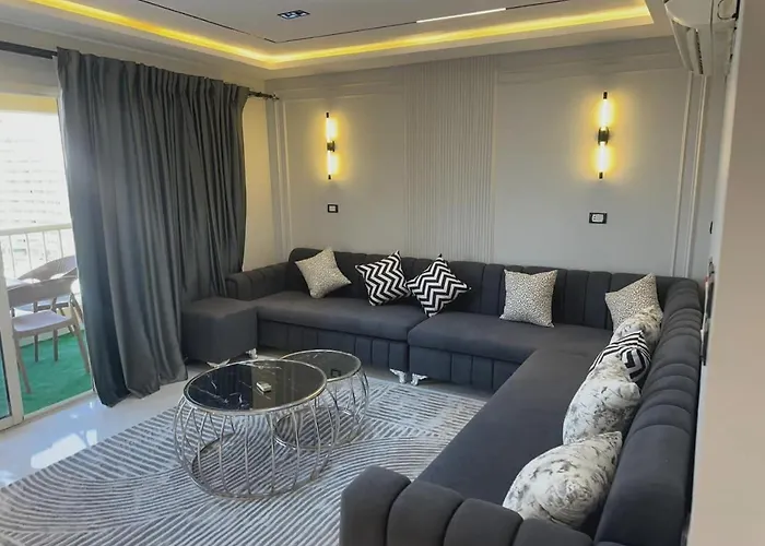 شقة Offers At Porto Sokhna- عروض نار - بورتو السخنة - مسبح خاص *