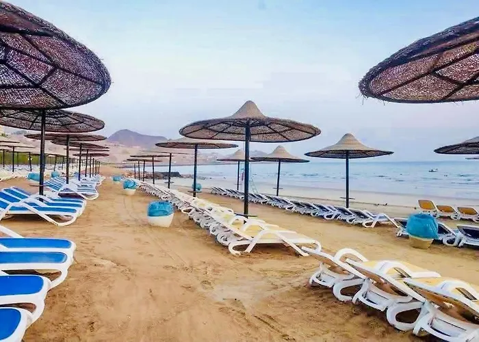 شقة Offers At Porto Sokhna- عروض نار - بورتو السخنة - مسبح خاص *