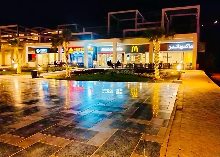 شقة Offers At Porto Sokhna- عروض نار - بورتو السخنة - مسبح خاص *
